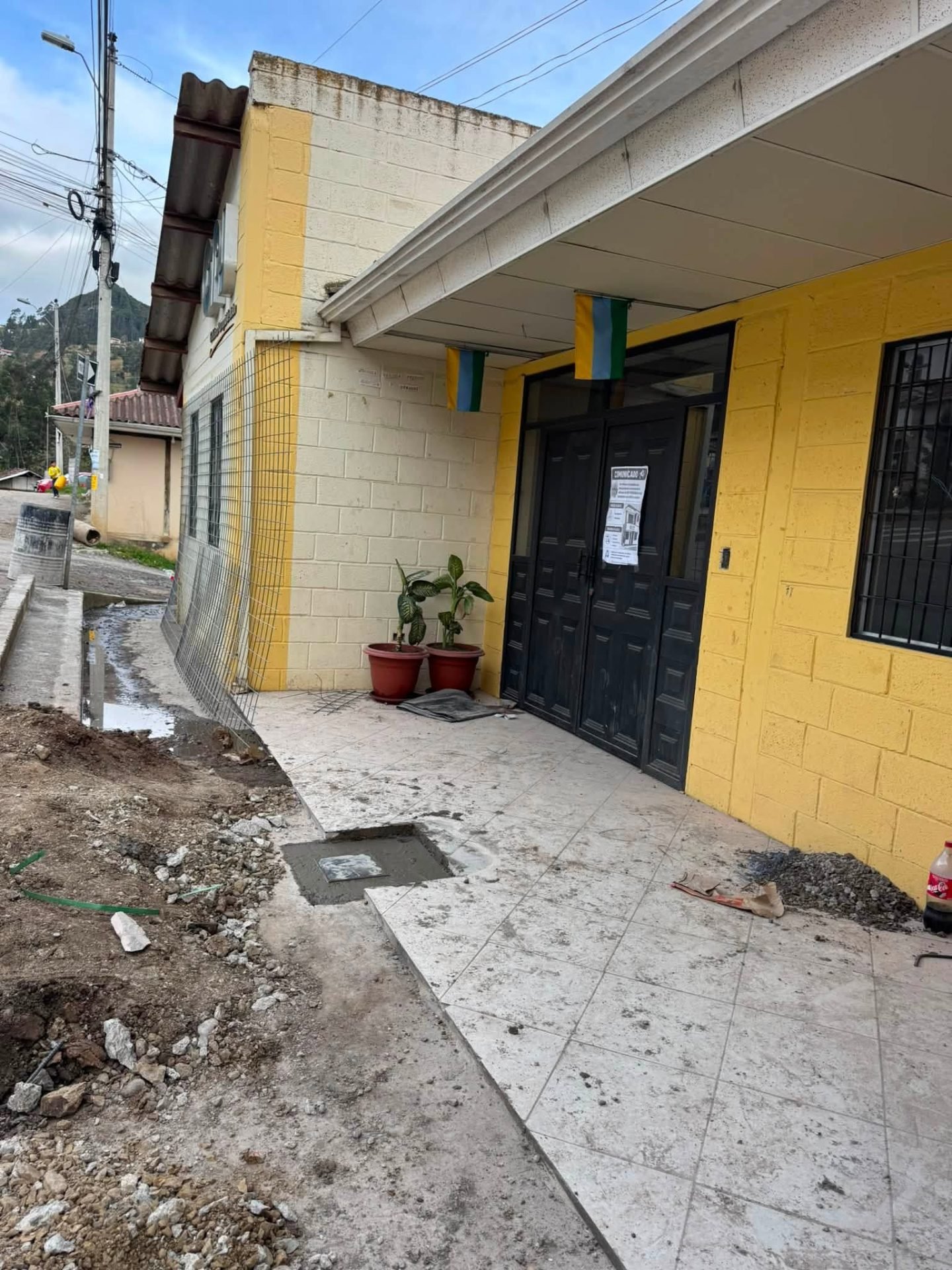 Avanza la remodelación del edificio del GAD Parroquial